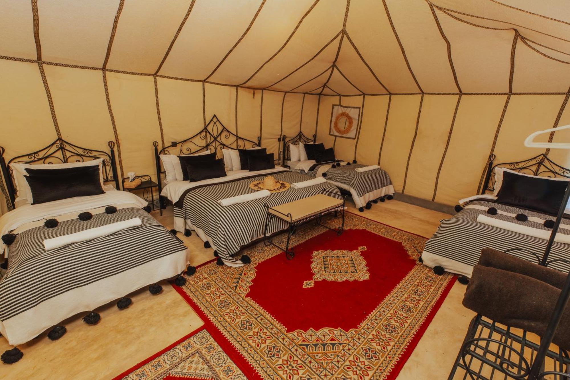 Glamping Milenario Merzouga Esterno foto