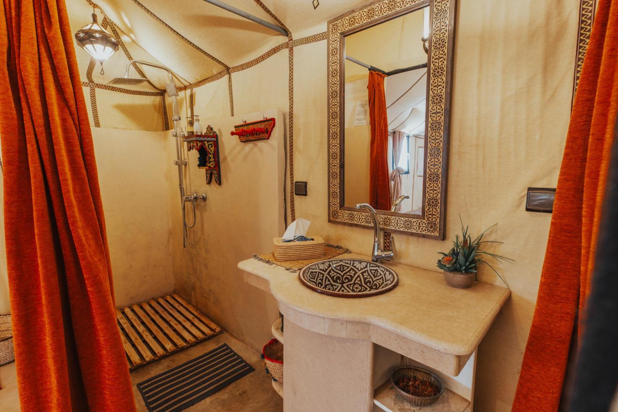 Glamping Milenario Merzouga Esterno foto